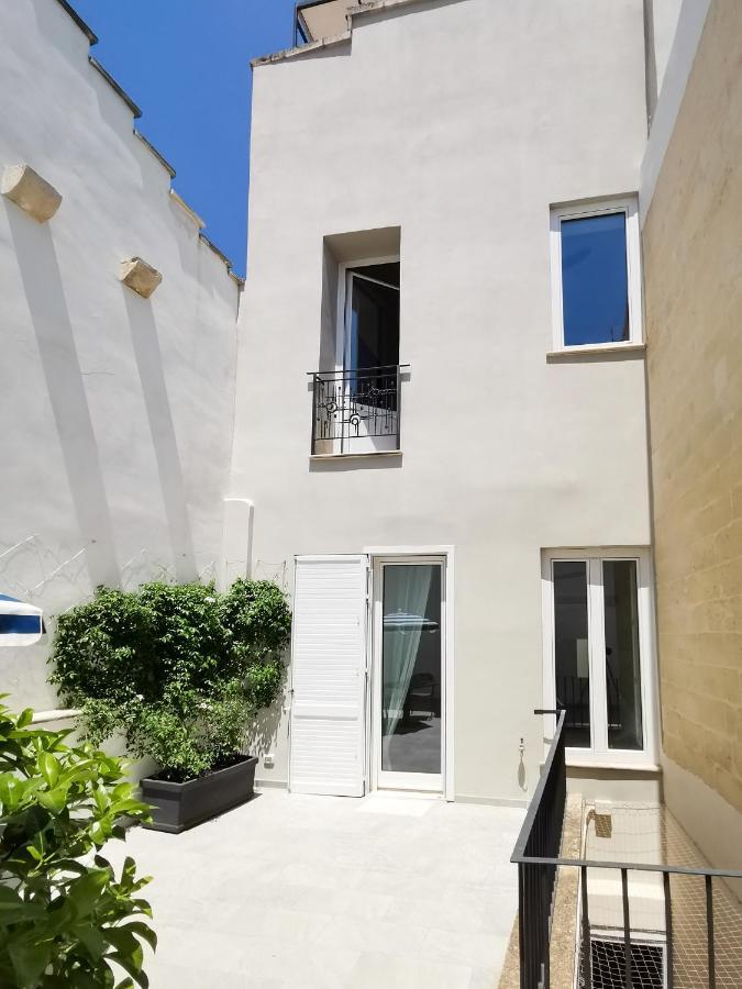Palazzo Charlie Bed and Breakfast Λέτσε Εξωτερικό φωτογραφία