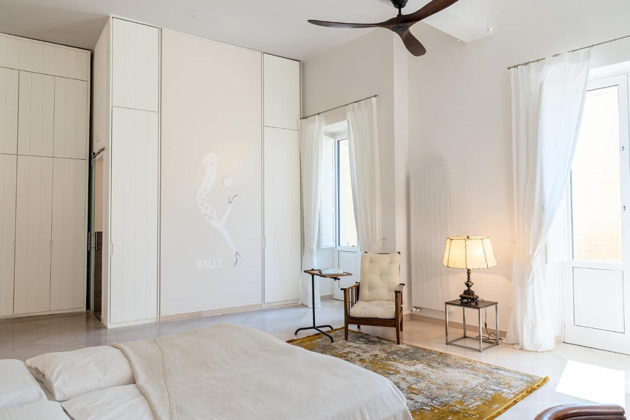 Palazzo Charlie Bed and Breakfast Λέτσε Εξωτερικό φωτογραφία